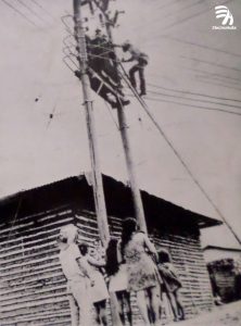 En 1972 Electrohuila inicia el plan de electrificación rural en 3 frentes simultáneamente norte, centro y sur del departamento del Huila. Así como se entregan a satisfacción las Subestación de Garzón, La Plata y Fortalecillas.